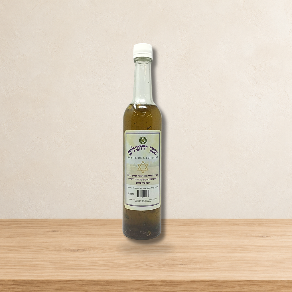 Aceite de 5 especias  500 mls 78671 — ambientación en estudio claro
