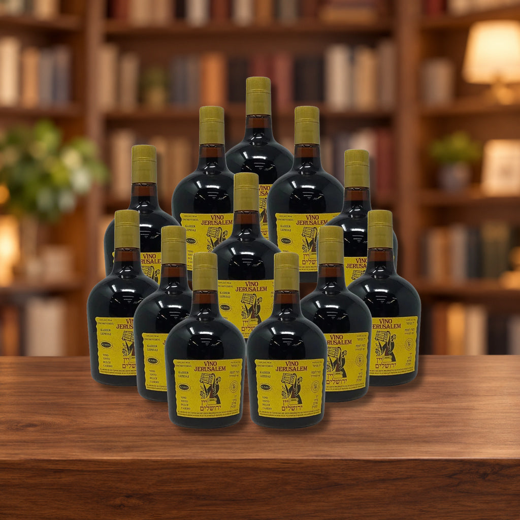 Vino Tinto Dulce Jerusalem 750 ML en caja de 12 Botellas — ambientación en biblioteca