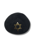 Kipa de ultra gamuza negra con maguen David dorado 17716