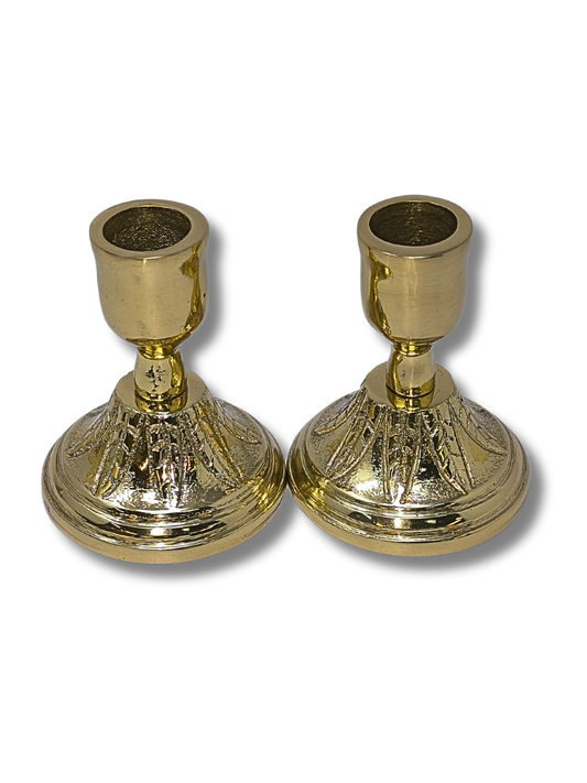 Small bronze Shabbat candlesticks with leaves 18810