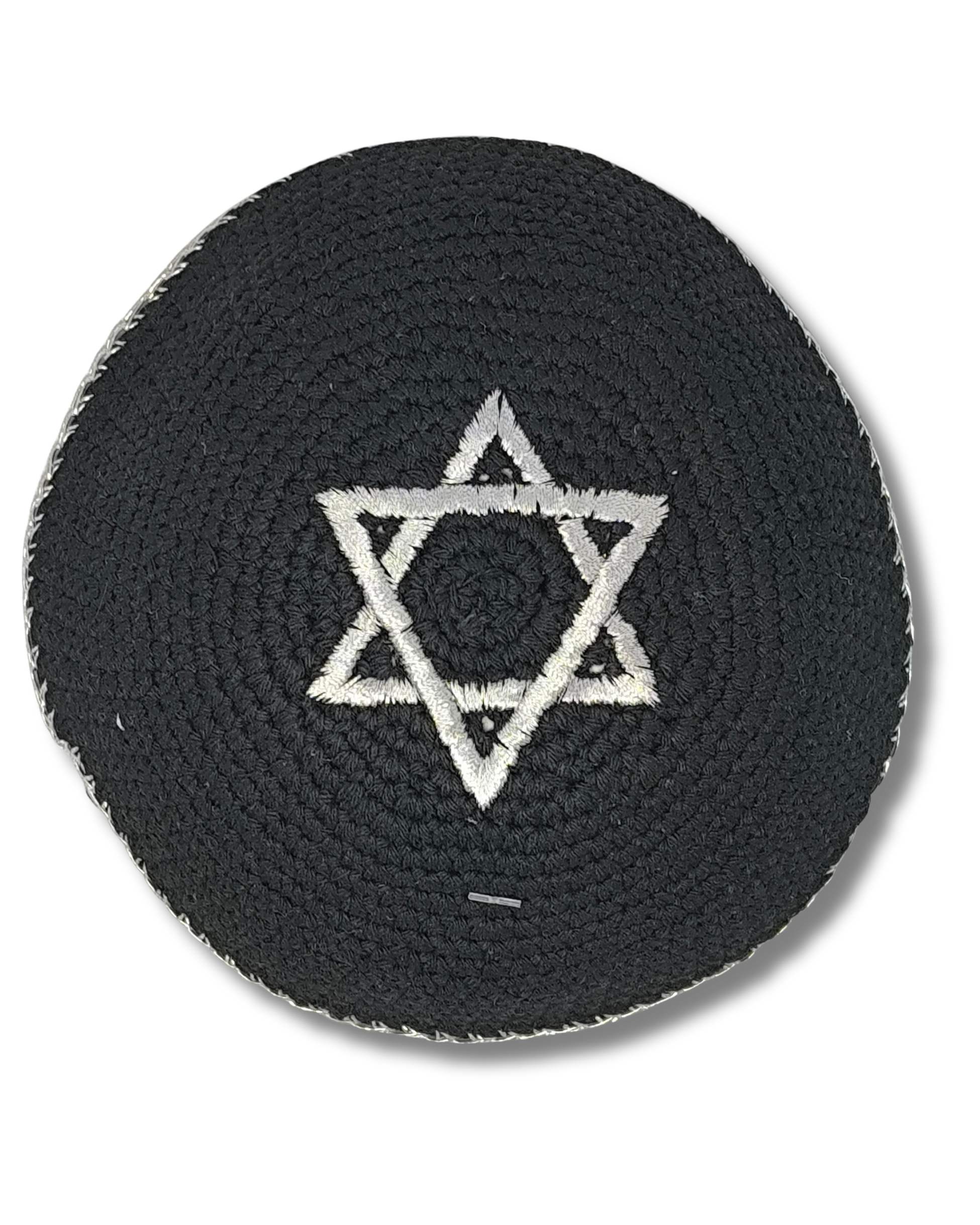 Kipá Tejida Negra con Bordado Plateado de Maguén David – 16 cm, 16304