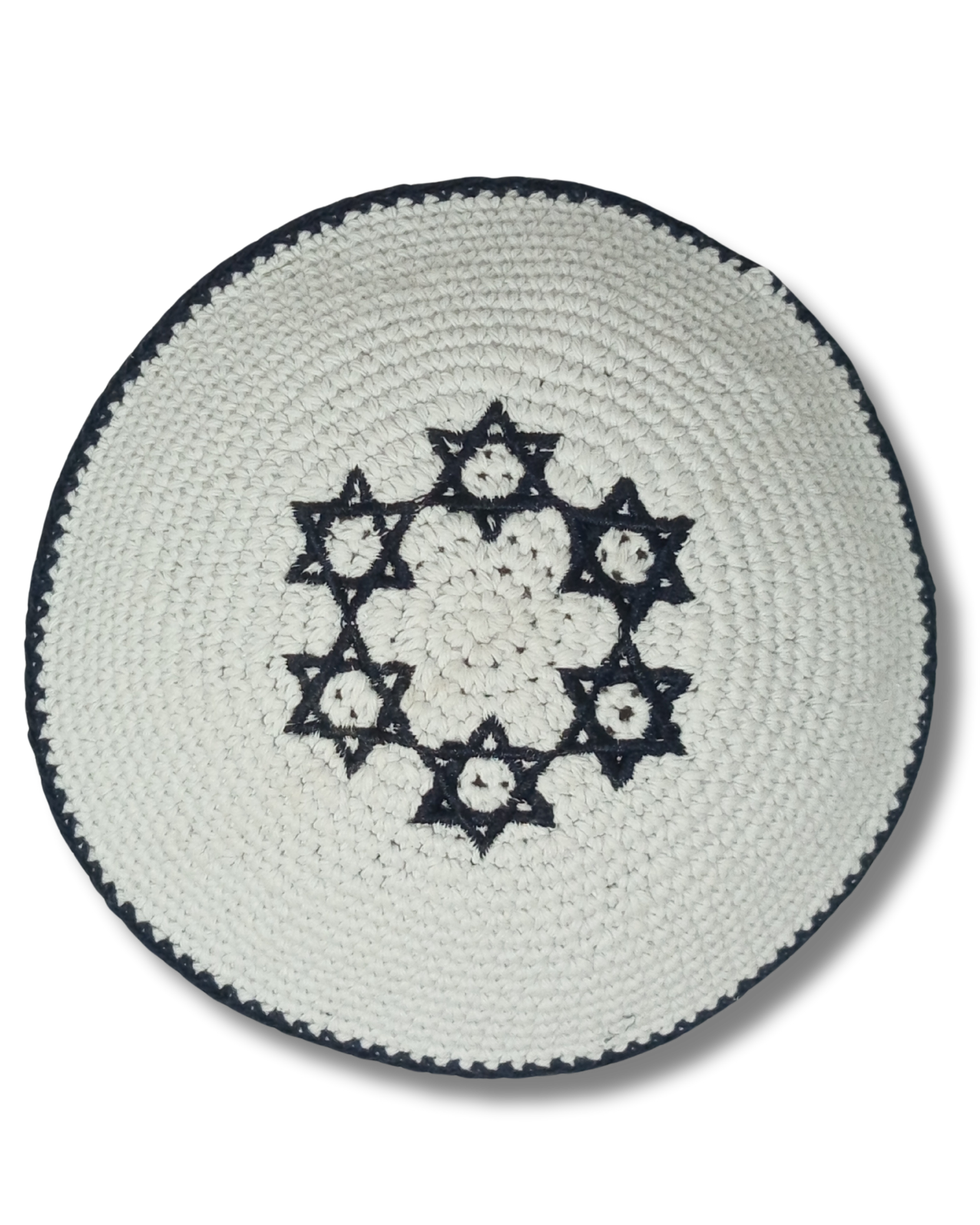 Kipá Tejida Blanca con Bordado Azul de Maguén David – 16 cm, 16500