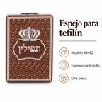 Espejo para tefilín 43492, vistas de la cubierta marrón y el reverso con texto hebreo; ficha de características