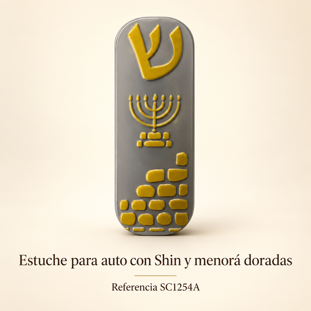 Estuche para auto con Shin y menorá doradas, referencia SC1254A; presentación del producto