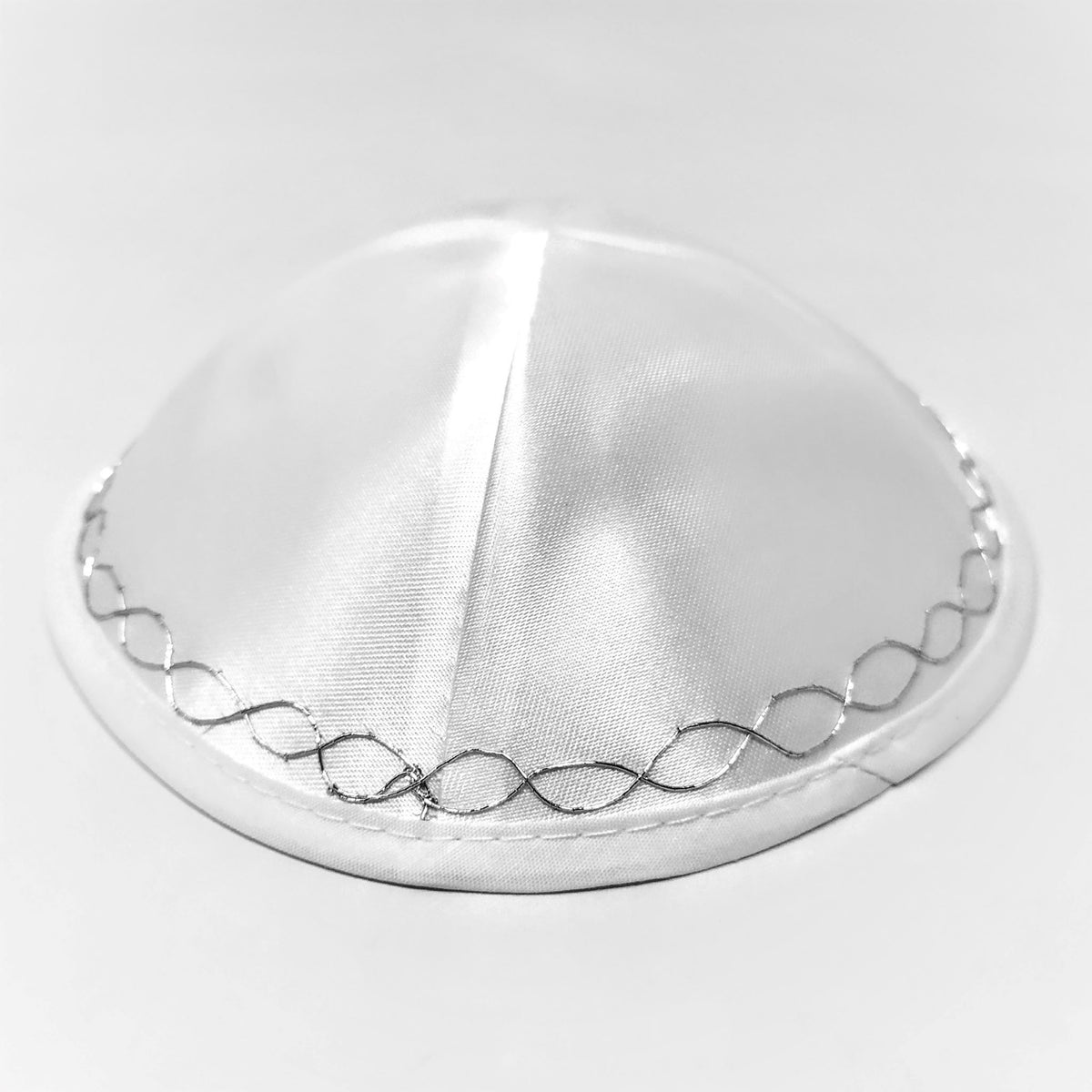 Kipa satin blanca 17 cm 18313