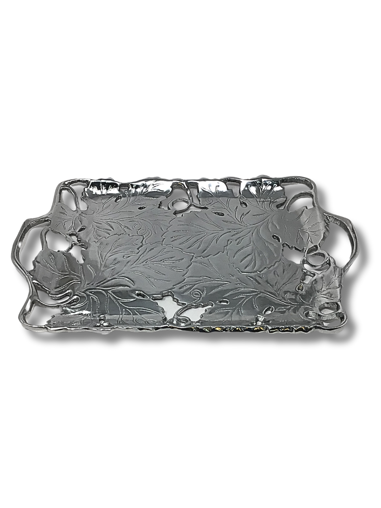 Pewter tray decorated with leaves 18832