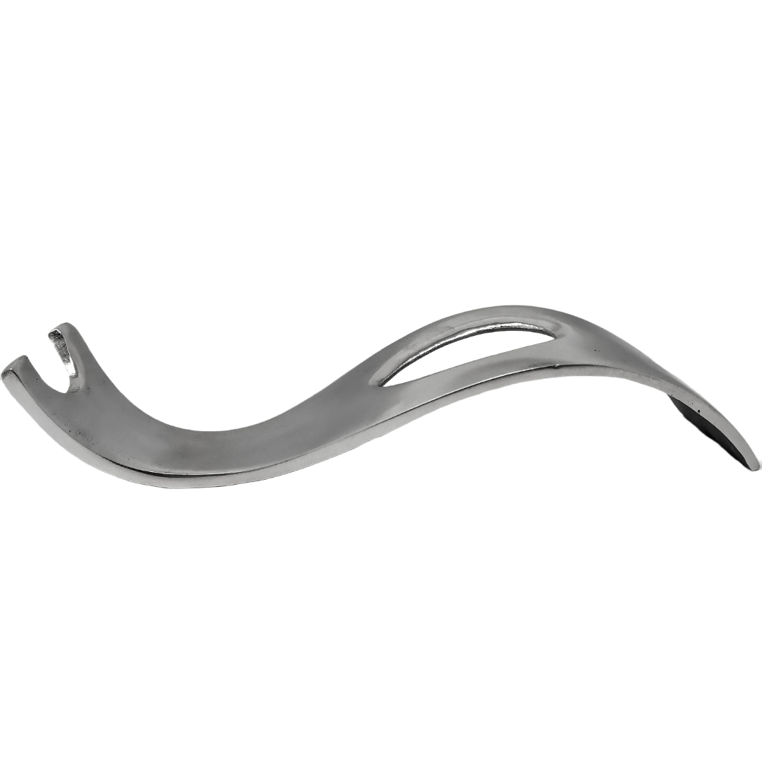 Smooth curved pewter bottle holder 18822