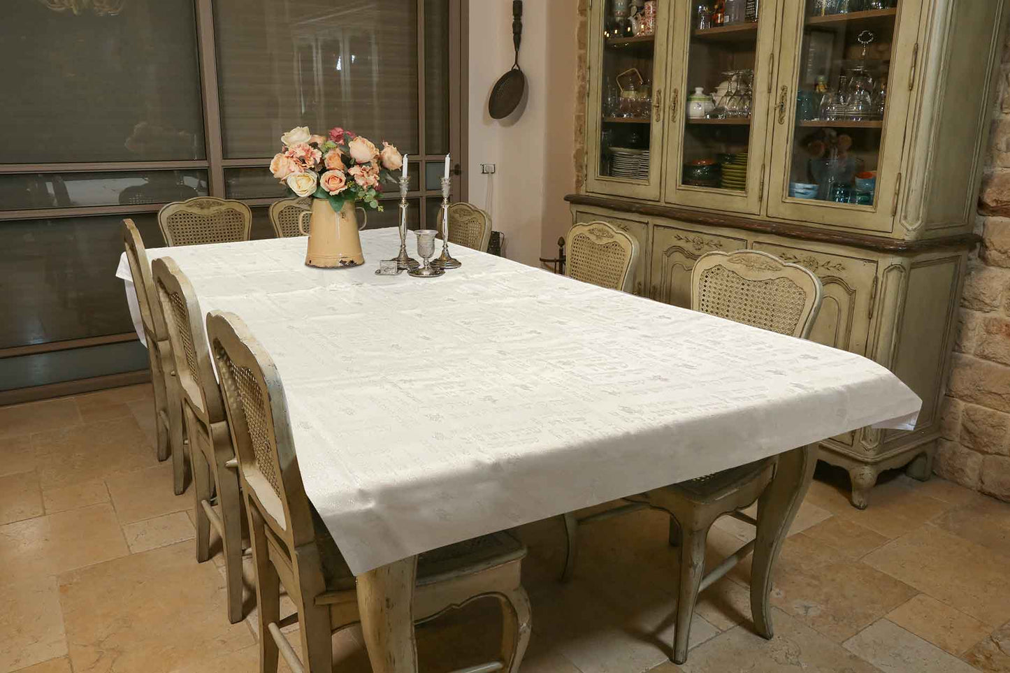 Mantel de mesa blanco para shabat 140 x 220 cm. 66214