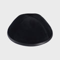 Kipa de terciopelo negra borde de Cuero negro