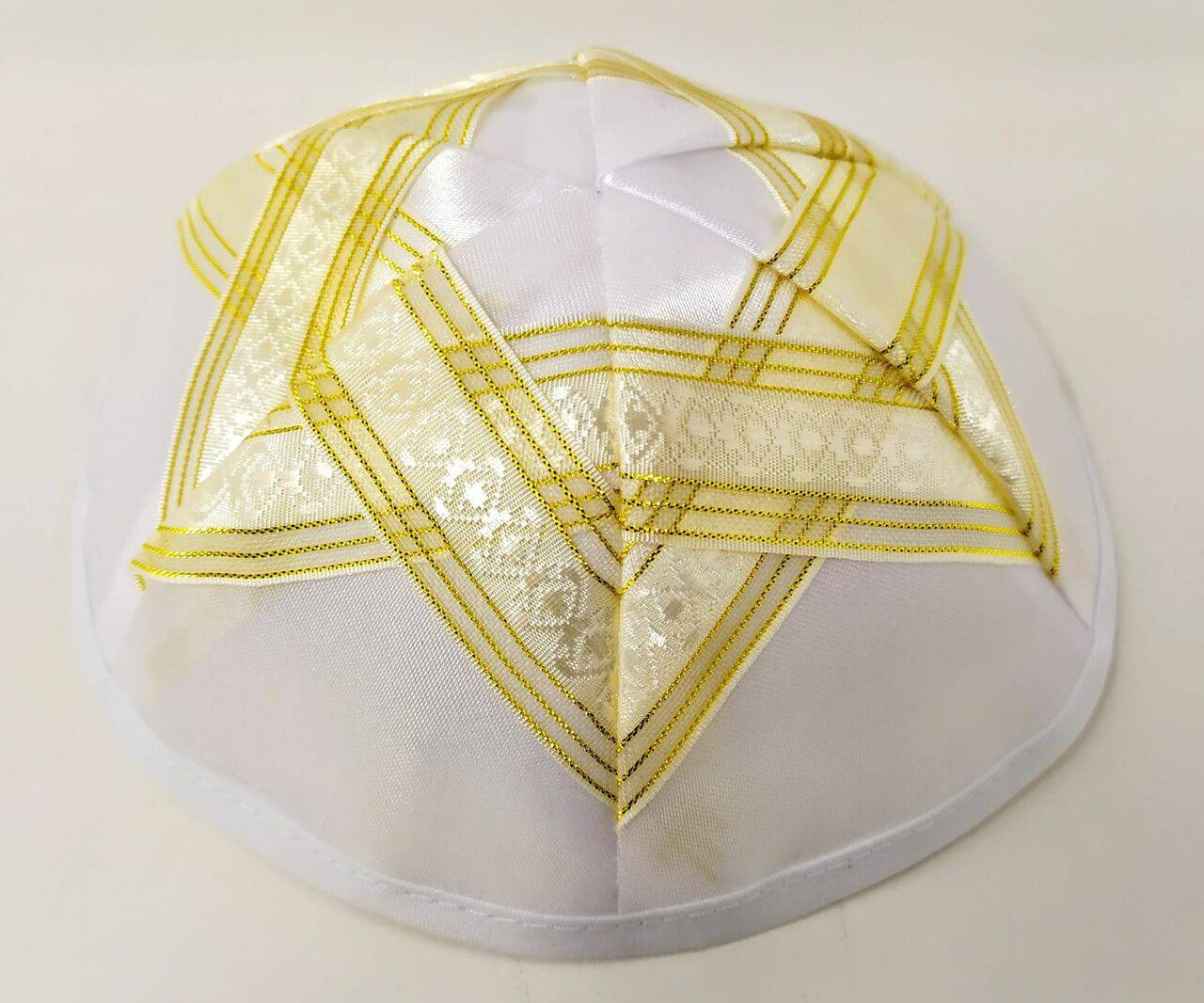 Kipá satín maguen David listón dorado 11925 - Libreria Jerusalem Centro