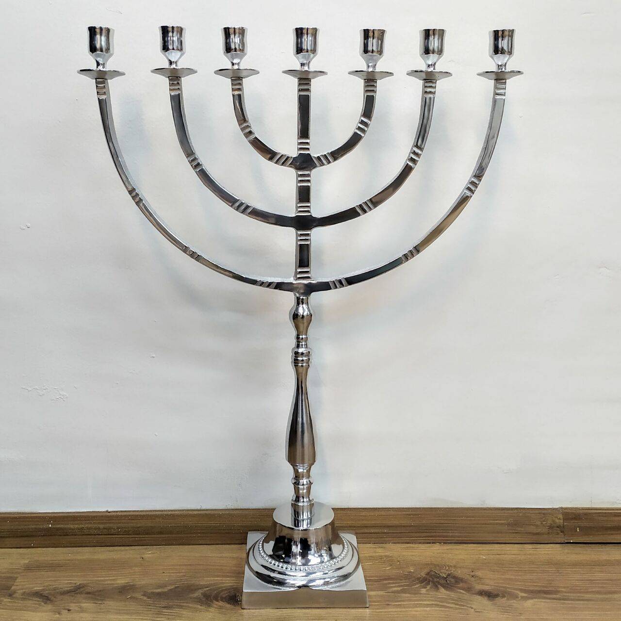Menora 7 brazos de pewter, grande (vasitos) 17811 - Libreria Jerusalem Centro